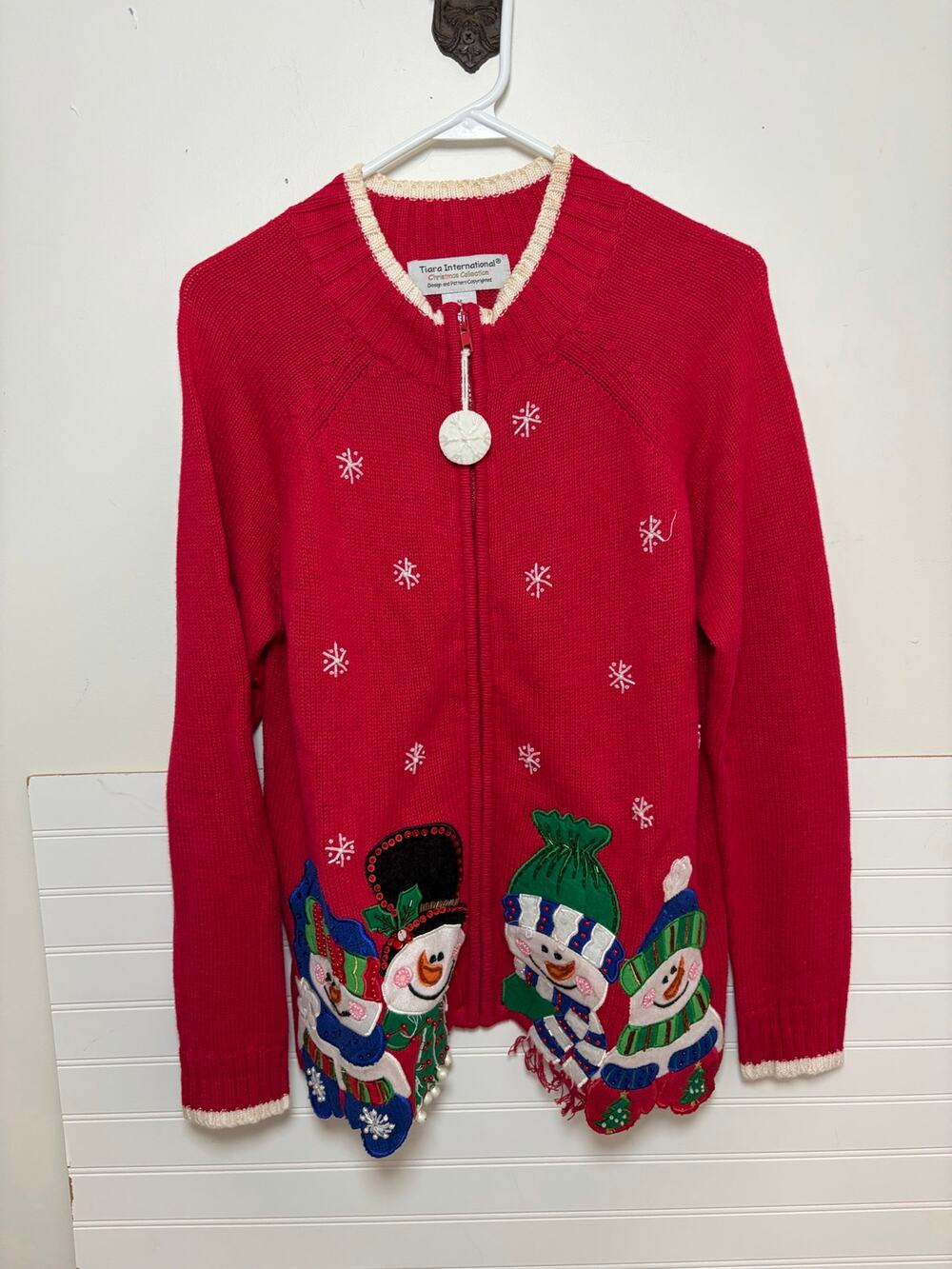 Tiara International Christmas Collection Full Zip Red Cardigan Size Medium